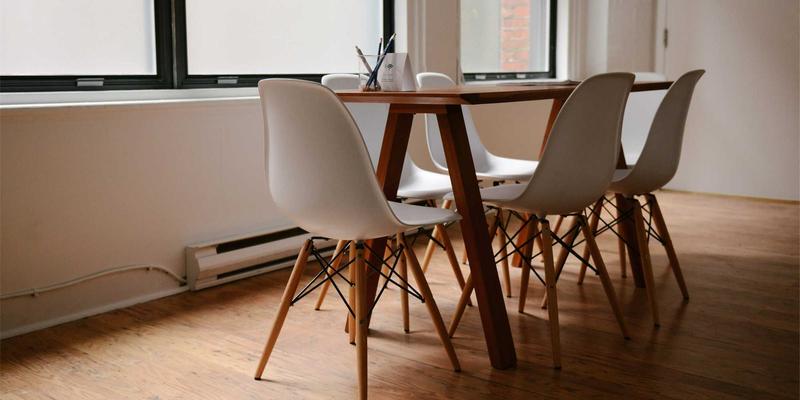 5G-Advanced核心突破：深度解析URLLC（低延迟高可靠网络）的关键技术与行业变革